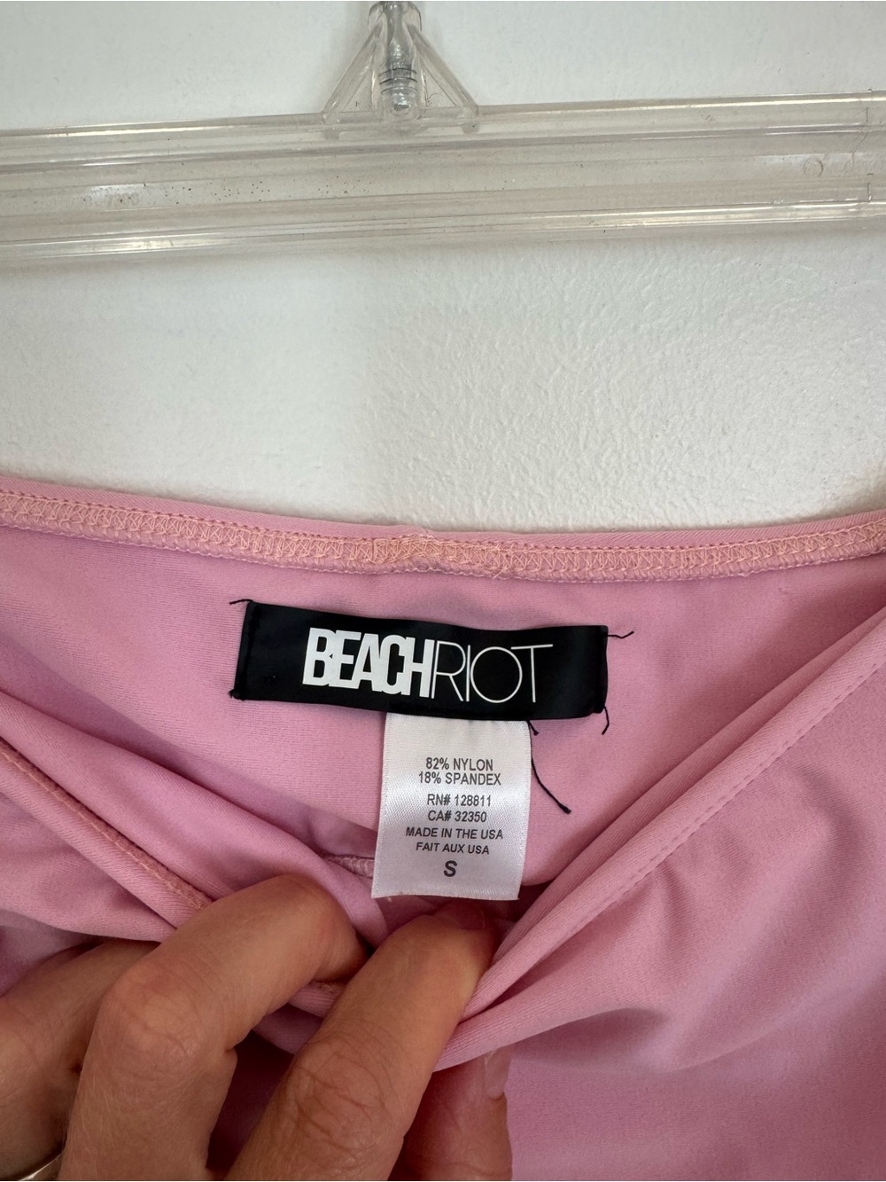 Beach Riot Off Shoulder Ruffled Pink Bikini Set - Picture 4 of 7